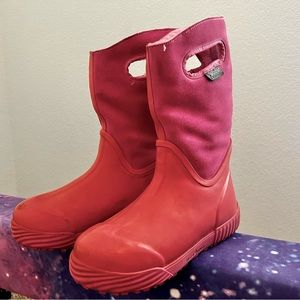 Bogs girls waterproof snow boots, Size 2